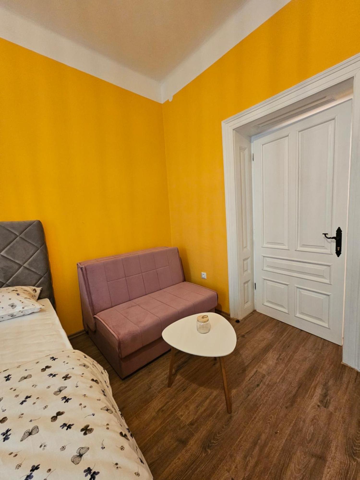 R&N Familiy Apartments Μόσταρ Εξωτερικό φωτογραφία